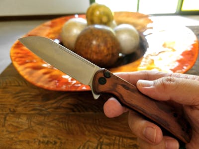 A very good knife - easy, safe and useful