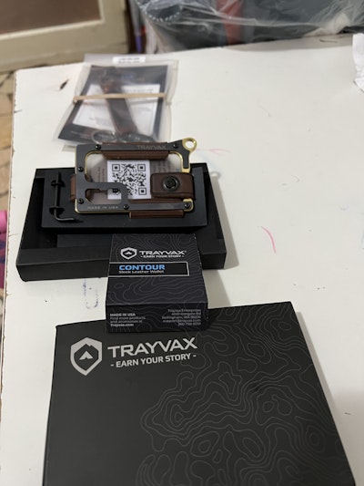 Trayvax Contour Wallet - Mukama